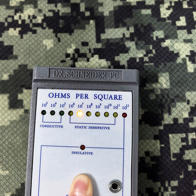 Καμουφλάζ εκτύπωση υψηλής απόδοσης ESD διαμαντένιο πλέγμα πλεκτό ύφασμα 87% πολυεστέρα + 13% ανθρακονήματα